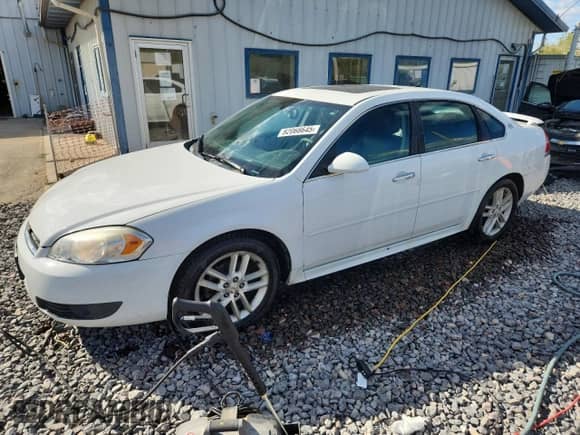 2011 Chevrolet Impala LTZ z VIN 2G1WC5EM3B1159766, wystawiony jako Copart lot #82068645 z przebiegiem 135 316 mil mil oraz Szkoda całkowita • Salvage title. Historia ofert i sprzedaży dostępna na DreamBid. Obrazek 1.