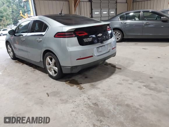 2012 Chevrolet Volt with VIN 1G1RD6E42CU102755, listed as a IAAI auction lot 43315806 with Not provided miles and . Bid and sale history available at DreamBid. Image 3.
