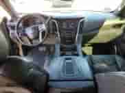 2020 Cadillac Escalade ESV Platinum с VIN 1GYS4KKJ2LR106815, выставлен на аукционе Copart как лот 80460464 с пробегом 61 306 миль миль и На запчасти • Non repairable. История ставок и продаж доступна на DreamBid. Изображение 8.