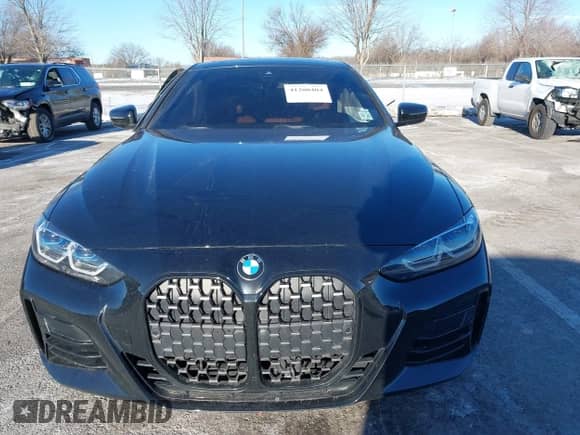 2021 BMW 4 Series M440i xDrive с VIN WBA13AR0XMCF50380, выставлен на аукционе IAAI как лот 41200404 с пробегом 26 102 миль миль и . История ставок и продаж доступна на DreamBid. Изображение 12.