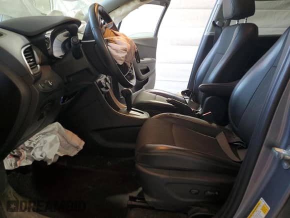 2020 Chevrolet Trax LT with VIN 3GNCJPSB0LL301495, listed as a Copart auction lot 68954095 with 65,806 mi miles and Salvage title. Bid and sale history available at DreamBid. Image 7.