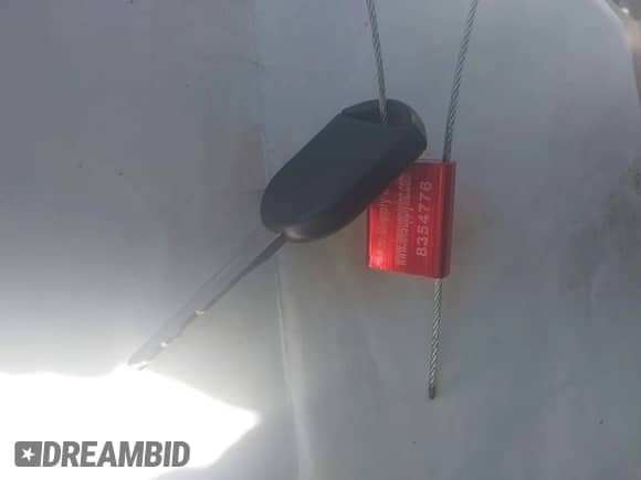 2009 Mercury Mariner with VIN 4M2CU81G79KJ00684, listed as a IAAI auction lot 43475086 with 241,545 mi miles and . Bid and sale history available at DreamBid. Image 11.