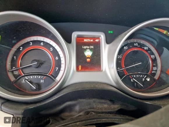 2014 Dodge Journey SE with VIN 3C4PDCAB8ET238774, listed as a Copart auction lot 90953645 with 96,279 mi miles and Clean title. Bid and sale history available at DreamBid. Image 9.