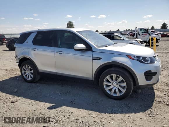 2019 Land Rover Discovery Sport SE with VIN SALCP2FXXKH811097, listed as a Copart auction lot 68396955 with 56,125 mi miles and Salvage title. Bid and sale history available at DreamBid. Image 4.