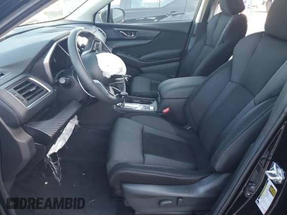 2025 Subaru Ascent Premium с VIN 4S4WMAAD6S3421983, выставлен на аукционе Copart как лот 68085255 с пробегом 5 375 миль миль и Списание • Salvage title. История ставок и продаж доступна на DreamBid. Изображение 7.