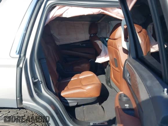 2018 Cadillac Escalade Luxury with VIN 1GYS3BKJ8JR378155, listed as a IAAI auction lot 41735073 with 97,739 mi miles and . Bid and sale history available at DreamBid. Image 8.