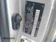 2005 Toyota Sienna XLE z VIN 5TDZA22C85S227111, wystawiony jako IAAI lot #43079491 z przebiegiem 240 695 mil mil oraz . Historia ofert i sprzedaży dostępna na DreamBid. Obrazek 9.