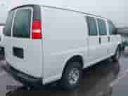 2018 Chevrolet Express Cargo с VIN 1GCWGAFP5J1333483, выставлен на аукционе IAAI как лот 43444537 с пробегом 396 357 миль миль и . История ставок и продаж доступна на DreamBid. Изображение 4.