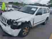 2009 Jeep Grand Cherokee Laredo с VIN 1J8HR48P19C505776, выставлен на аукционе IAAI как лот 42523414 с пробегом 187 754 миль миль и . История ставок и продаж доступна на DreamBid. Изображение 2.