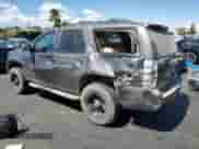2010 Chevrolet Tahoe LT z VIN 1GNUKBE06AR275778, wystawiony jako Copart lot #71747875 z przebiegiem Nie podano mil oraz Szkoda całkowita • Salvage title. Historia ofert i sprzedaży dostępna na DreamBid. Obrazek 2.