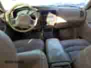 2000 Ford Explorer with VIN 1FMDU85P4YZA19051, listed as a Copart auction lot 42633475 with 81,050 mi miles and Salvage title. Bid and sale history available at DreamBid. Image 8.