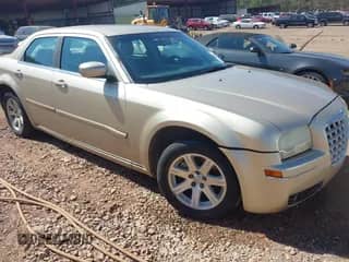 2007 Chrysler 300 Limited с VIN 2C3KA53G47H629900, выставлен на аукционе IAAI как лот 43433625 с пробегом 262 921 миль миль и . История ставок и продаж доступна на DreamBid. Изображение 1.