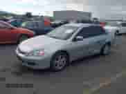 2007 Honda Accord LX SE z VIN 1HGCM55357A063375, wystawiony jako IAAI lot #43305772 z przebiegiem 318 644 mil mil oraz . Historia ofert i sprzedaży dostępna na DreamBid. Obrazek 2.