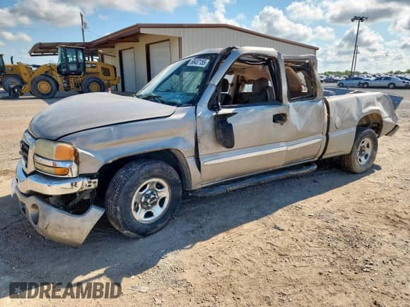 2003 GMC Sierra 1500 SLE with VIN 2GTEC19T331157918, listed as a Copart auction lot 68437155 with 130,152 mi miles and Salvage title. Bid and sale history available at DreamBid. Image 1.