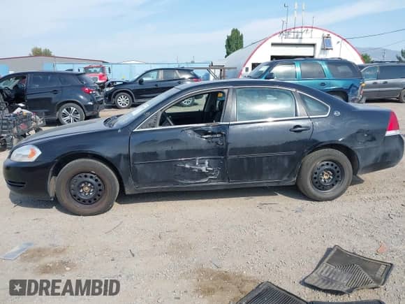 2007 Chevrolet Impala Police Police с VIN 2G1WS58R079179511, выставлен на аукционе IAAI как лот 43056271 с пробегом 135 761 миль миль и . История ставок и продаж доступна на DreamBid. Изображение 15.