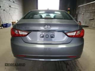 2011 Hyundai Sonata GLS z VIN 5NPEB4AC7BH257274, wystawiony jako Copart lot #87022095 z przebiegiem 152 894 mil mil oraz Szkoda całkowita • Salvage title. Historia ofert i sprzedaży dostępna na DreamBid. Obrazek 6.