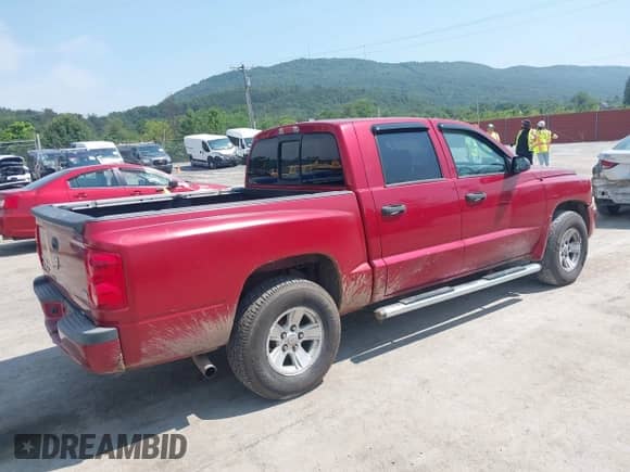 2008 Dodge Dakota SLT с VIN 1D7HW48N88S515990, выставлен на аукционе IAAI как лот 42899327 с пробегом 145 255 миль миль и . История ставок и продаж доступна на DreamBid. Изображение 4.