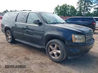 2007 Chevrolet Suburban LT z VIN 1GNFC16057R183102, wystawiony jako IAAI lot #42196662 z przebiegiem Nie podano mil oraz . Historia ofert i sprzedaży dostępna na DreamBid. Obrazek 1.