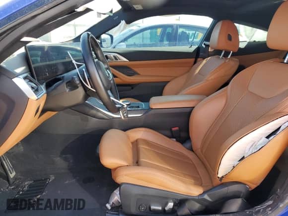 2024 BMW 4 Series 430i с VIN WBA53AP07RCP09929, выставлен на аукционе Copart как лот 55345155 с пробегом 18 723 миль миль и Списание • Salvage title. История ставок и продаж доступна на DreamBid. Изображение 7.