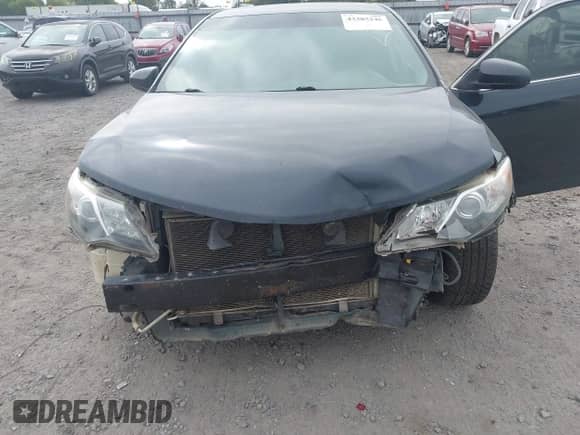 2014 Toyota Camry SE Sport с VIN 4T1BF1FK2EU343457, выставлен на аукционе IAAI как лот 43385246 с пробегом 320 265 миль миль и . История ставок и продаж доступна на DreamBid. Изображение 6.