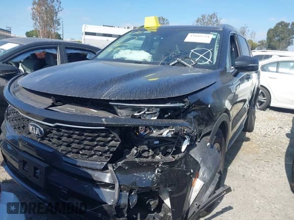 2021 Kia Sorento EX with VIN KNDRH4LG6M5032458, listed as a IAAI auction lot 43189234 with 39,764 mi miles and . Bid and sale history available at DreamBid. Image 2.