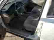 1994 Honda Accord LX z VIN 1HGCD5639RA083324, wystawiony jako Copart lot #84541054 z przebiegiem 175 409 mil mil oraz Szkoda całkowita • Salvage title. Historia ofert i sprzedaży dostępna na DreamBid. Obrazek 7.