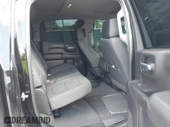 2020 Chevrolet Silverado 1500 LT с VIN 3GCPWCEKXLG243095, выставлен на аукционе IAAI как лот 42480565 с пробегом 18 590 миль миль и . История ставок и продаж доступна на DreamBid. Изображение 8.
