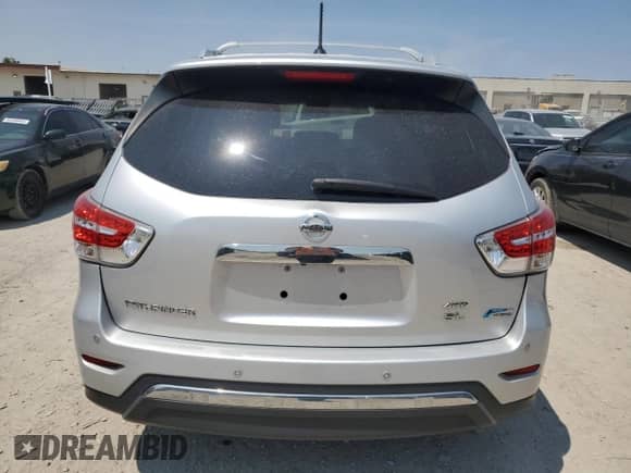 2014 Nissan Pathfinder Platinum Hybrid with VIN 5N1CR2MM5EC646955, listed as a Copart auction lot 59293305 with 178,886 mi miles and Clean title. Bid and sale history available at DreamBid. Image 6.