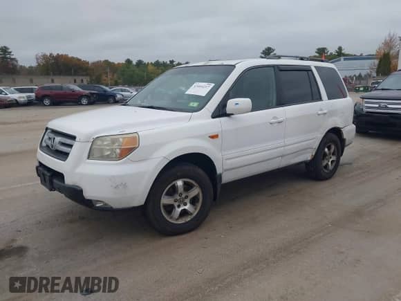 2006 Honda Pilot EX-L z VIN 2HKYF18596H515811, wystawiony jako IAAI lot #43464217 z przebiegiem 221 129 mil mil oraz . Historia ofert i sprzedaży dostępna na DreamBid. Obrazek 2.