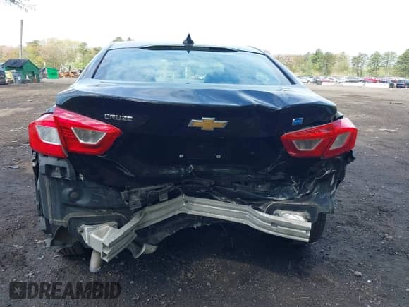 2017 Chevrolet Cruze LT с VIN 1G1BH5SE1H7232156, выставлен на аукционе IAAI как лот 42081488 с пробегом 133 999 миль миль и . История ставок и продаж доступна на DreamBid. Изображение 17.