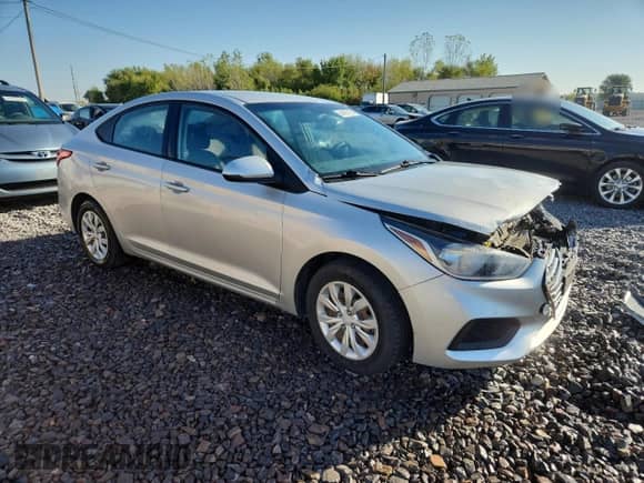 2020 Hyundai Accent SE с VIN 3KPC24A62LE115809, выставлен на аукционе Copart как лот 84187125 с пробегом 120 829 миль миль и Списание • Salvage title. История ставок и продаж доступна на DreamBid. Изображение 4.
