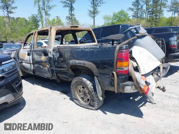 2002 Chevrolet Silverado 1500HD LT с VIN 1GCGC13U42F238816, выставлен на аукционе IAAI как лот 42031587 с пробегом Не указан миль и . История ставок и продаж доступна на DreamBid. Изображение 3.