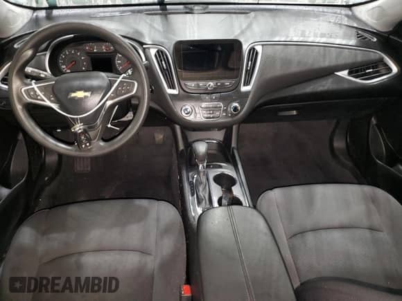 2023 Chevrolet Malibu LT z VIN 1G1ZD5ST7PF177984, wystawiony jako Copart lot #82151245 z przebiegiem Nie podano mil oraz Szkoda całkowita • Salvage title. Historia ofert i sprzedaży dostępna na DreamBid. Obrazek 8.