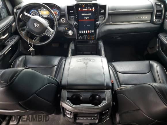 2021 Ram 1500 Limited z VIN 1C6SRFHM2MN787820, wystawiony jako Copart lot #69866405 z przebiegiem 55 772 mil mil oraz Szkoda całkowita • Salvage title. Historia ofert i sprzedaży dostępna na DreamBid. Obrazek 8.