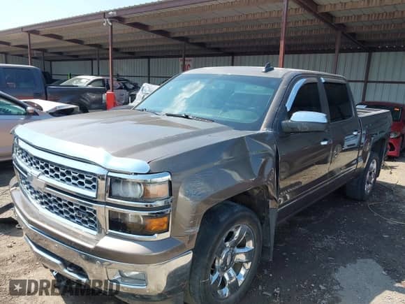 2015 Chevrolet Silverado 1500 LTZ z VIN 3GCUKSEC3FG486138, wystawiony jako IAAI lot #43000492 z przebiegiem 108 319 mil mil oraz . Historia ofert i sprzedaży dostępna na DreamBid. Obrazek 2.