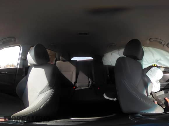 2019 Kia Sorento LX z VIN 5XYPG4A36KG611142, wystawiony jako IAAI lot #41275270 z przebiegiem 97 421 mil mil oraz . Historia ofert i sprzedaży dostępna na DreamBid. Obrazek 17.