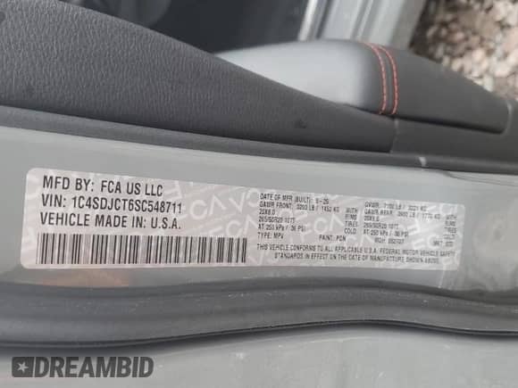 2025 Dodge Durango R/T Plus with VIN 1C4SDJCT6SC548711, listed as a Copart auction lot 71447775 with 4,516 mi miles and Salvage title. Bid and sale history available at DreamBid. Image 13.