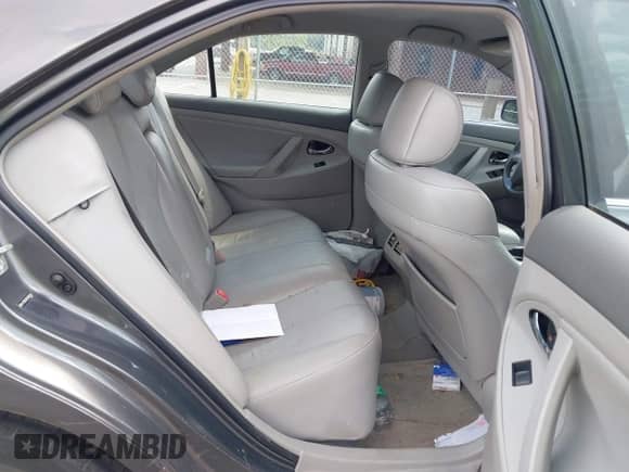 2007 Toyota Camry с VIN 4T1BB46K47U004165, выставлен на аукционе IAAI как лот 43161380 с пробегом 246 808 миль миль и . История ставок и продаж доступна на DreamBid. Изображение 8.