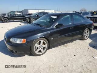 2006 Volvo S60 2.5L Turbo R с VIN YV1RH527662509833, выставлен на аукционе Copart как лот 87275984 с пробегом 104 609 миль миль и Чистый • Clean title. История ставок и продаж доступна на DreamBid. Изображение 1.