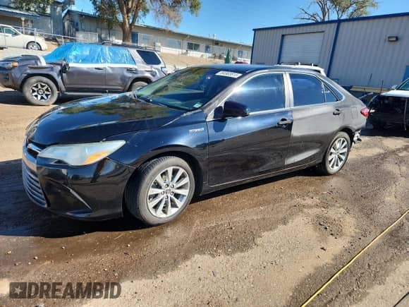 2015 Toyota Camry LE с VIN 4T1BD1FK1FU171462, выставлен на аукционе Copart как лот 84963815 с пробегом 114 741 миль миль и Списание • Salvage title. История ставок и продаж доступна на DreamBid. Изображение 1.
