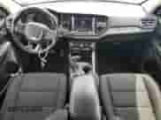 2021 Dodge Durango SXT Plus z VIN 1C4RDJAGXMC522409, wystawiony jako Copart lot #63603705 z przebiegiem 165 131 mil mil oraz Czysty tytuł • Clean title. Historia ofert i sprzedaży dostępna na DreamBid. Obrazek 8.