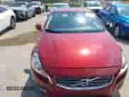 2012 Volvo S60 T5 с VIN YV1622FS0C2120103, выставлен на аукционе IAAI как лот 43214819 с пробегом 104 685 миль миль и . История ставок и продаж доступна на DreamBid. Изображение 12.