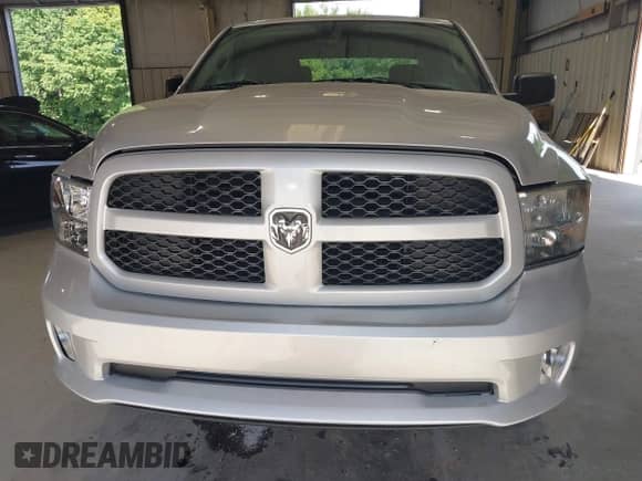 2015 Ram 1500 Express с VIN 1C6RR7KG0FS586039, выставлен на аукционе IAAI как лот 42987189 с пробегом 104 752 миль миль и . История ставок и продаж доступна на DreamBid. Изображение 12.