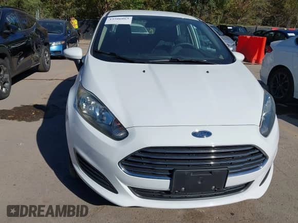2017 Ford Fiesta SE z VIN 3FADP4BE4HM143139, wystawiony jako IAAI lot #43506063 z przebiegiem 152 151 mil mil oraz . Historia ofert i sprzedaży dostępna na DreamBid. Obrazek 6.
