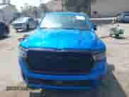 2025 Ram 1500 Big Horn с VIN 1C6RREFP0SN647137, выставлен на аукционе IAAI как лот 42179912 с пробегом 738 миль миль и . История ставок и продаж доступна на DreamBid. Изображение 11.