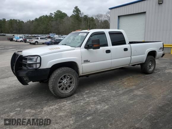 2006 Chevrolet Silverado 3500 SRW Wrk Trk с VIN 1GCHK33D66F254783, выставлен на аукционе Copart как лот 45347525 с пробегом 241 918 миль миль и Чистый • Clean title. История ставок и продаж доступна на DreamBid. Изображение 1.