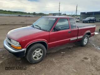 2001 Chevrolet S-10 LS с VIN 1GCDT19WX1K118469, выставлен на аукционе Copart как лот 60464635 с пробегом 105 565 миль миль и Чистый • Clean title. История ставок и продаж доступна на DreamBid. Изображение 1.