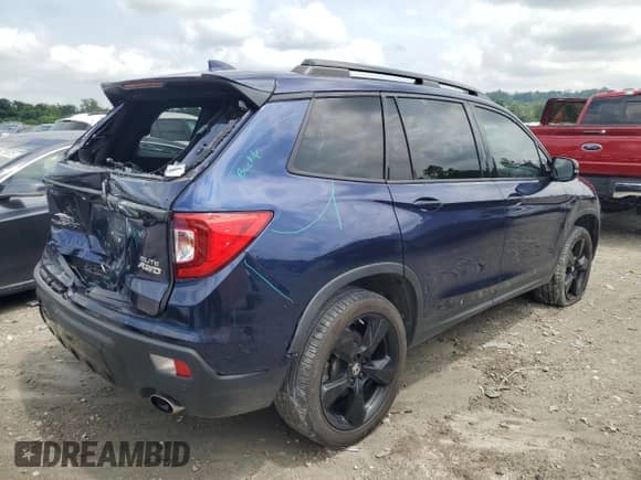 2021 Honda Passport Elite с VIN 5FNYF8H05MB021471, выставлен на аукционе Copart как лот 62143845 с пробегом 62 936 миль миль и Списание • Salvage title. История ставок и продаж доступна на DreamBid. Изображение 3.