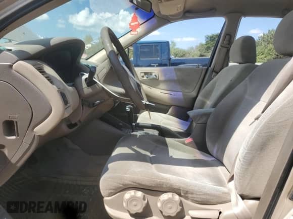 2002 Honda Accord LX с VIN 1HGCG56402A006931, выставлен на аукционе Copart как лот 62958445 с пробегом 125 997 миль миль и Списание • Salvage title. История ставок и продаж доступна на DreamBid. Изображение 7.