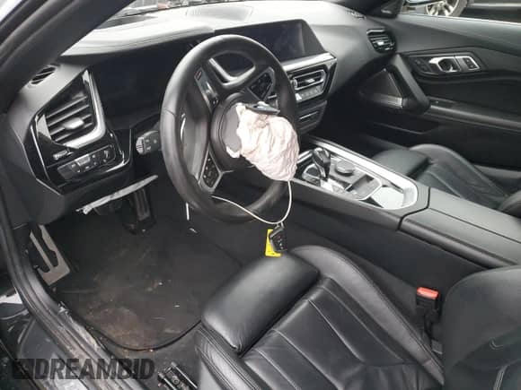 2020 BMW Z4 sDriveM40i with VIN WBAHF9C01LWW56725, listed as a Copart auction lot 85531074 with Not provided miles and Salvage title. Bid and sale history available at DreamBid. Image 8.